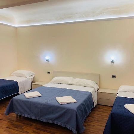 Piccolo Hotel Con Access Ztl !!! Nel Centro Storico Di Firenze !!! Bagian luar foto