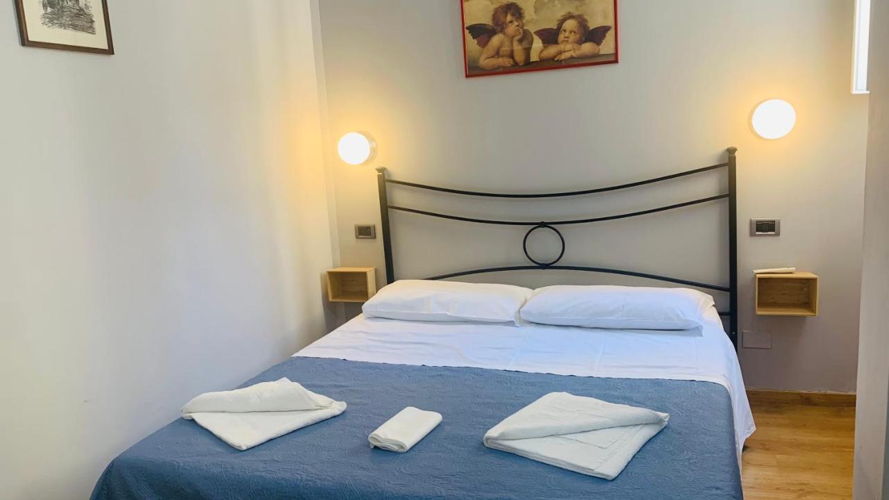 Piccolo Hotel Con Access Ztl !!! Nel Centro Storico Di Firenze !!! Bagian luar foto