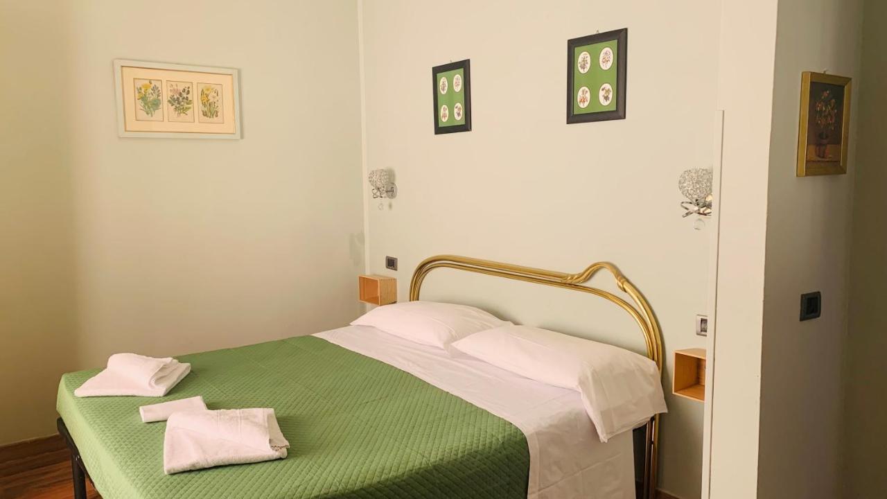 Piccolo Hotel Con Access Ztl !!! Nel Centro Storico Di Firenze !!! Bagian luar foto
