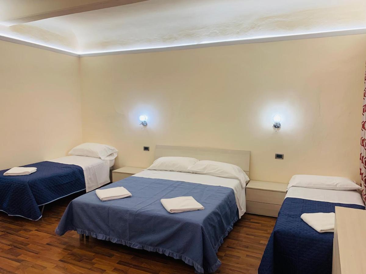 Piccolo Hotel Con Access Ztl !!! Nel Centro Storico Di Firenze !!! Bagian luar foto