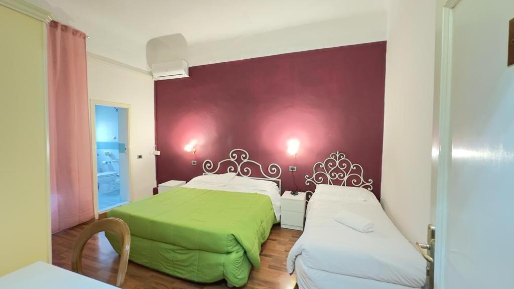 Piccolo Hotel Con Access Ztl !!! Nel Centro Storico Di Firenze !!! Bagian luar foto